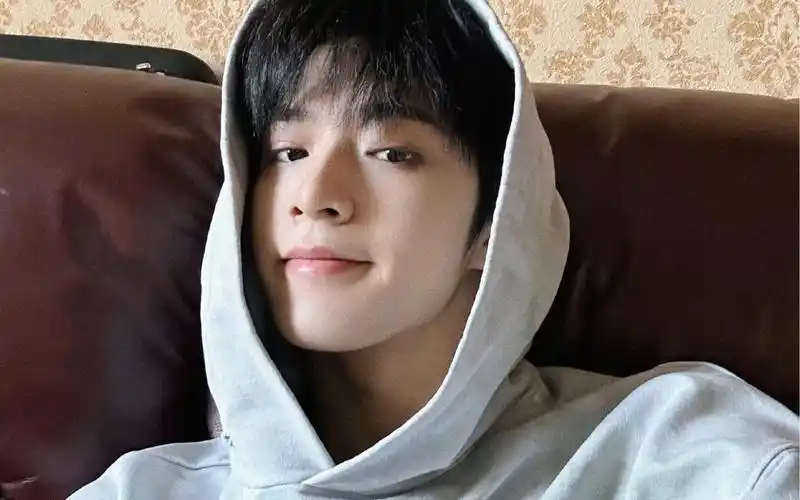 【刘耀文x你】我的男友是个粘人小狗