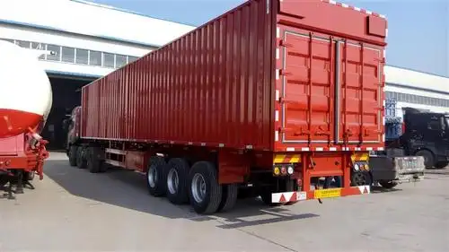 厢式半挂车13米普通厢式标车今年详细配置报价