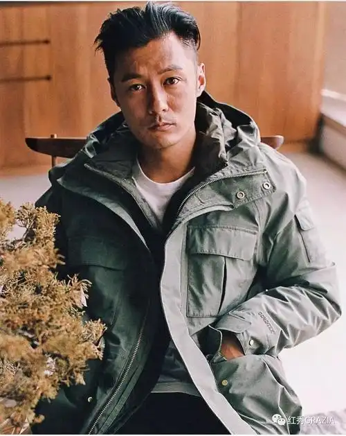 余文乐虽然不是你的了,但是秋裤还是想穿就穿的!