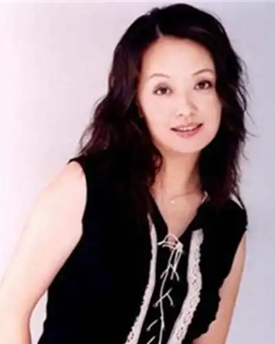 【图】张子强老婆孩子现状如何? 罗艳芳带巨款隐居国外