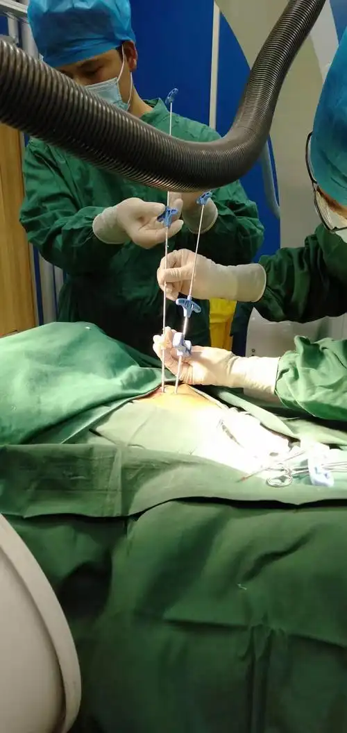 老年骨质疏松并发高位胸椎骨折