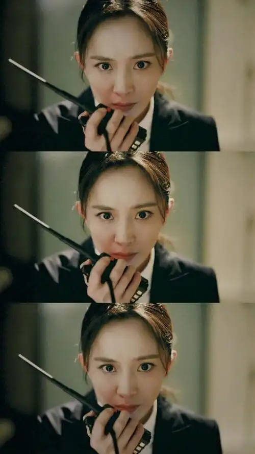 杨幂《暴风眼》壁纸:每一帧都拍的好好看,简直壁纸输出剧