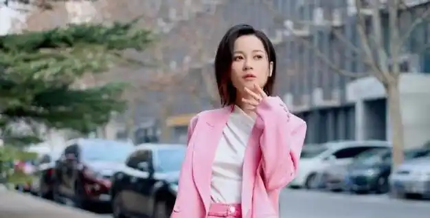 笑着流出泪程响现身淄博烧烤节万人大合唱可能人声鼎沸