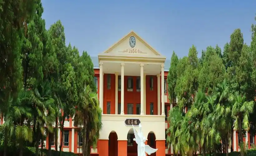 云南旅游职业学校办学优势