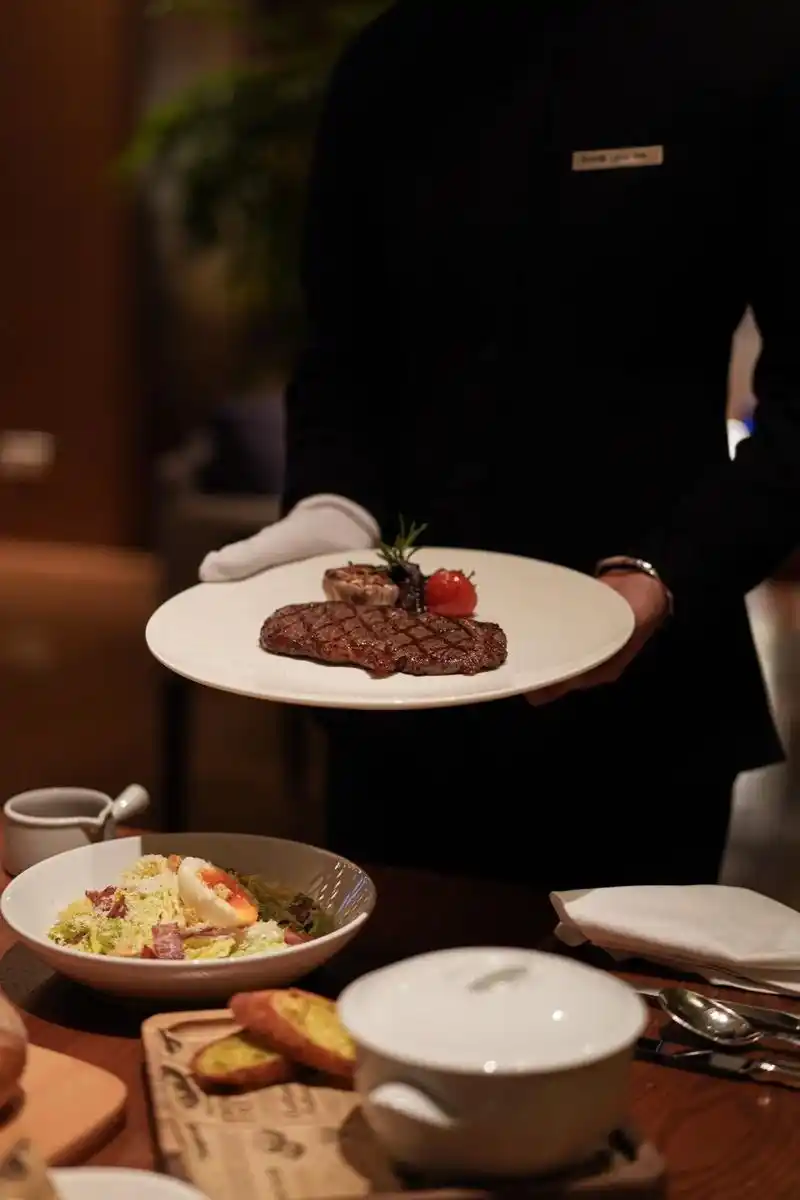 这么惊艳的西餐厅贵阳真的不多!值得来n.93一家吃过就想要带 - 抖音