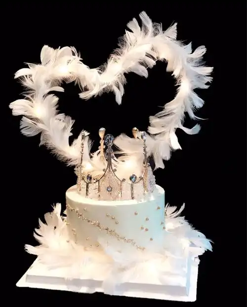 ins抖音同款网红生日蛋糕皇冠羽毛汽球天使翅膀新鲜生日蛋糕