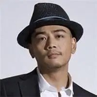 杨烁头像图片大全集【点击鼠标右键下载】