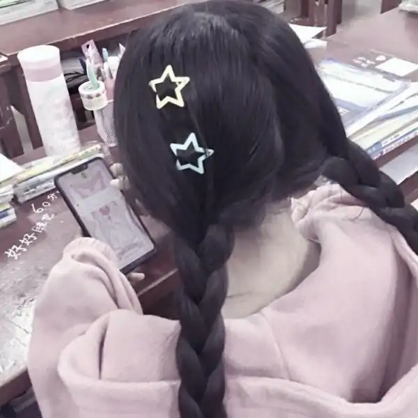 可爱唯美女生双马尾闺头/就像候_女生头像_我要个性网