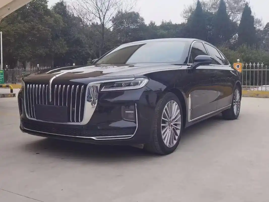 22年 红旗h9新车指导价32.99万,车况精 - 抖音