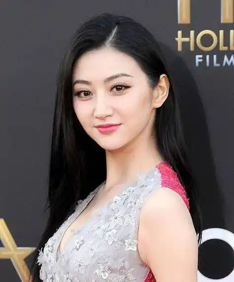 出道即大女主,却因悲伤蛙想退影视圈_双眼皮_眼睛_效果