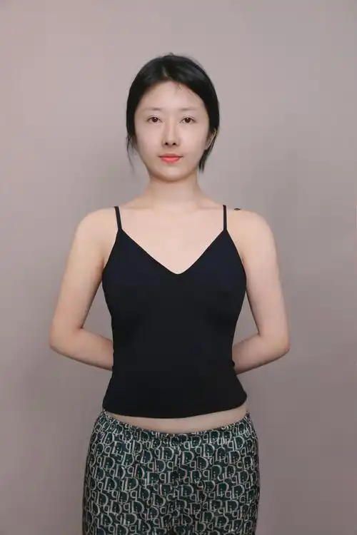 科技身材又怎样?做的好,身材好就行!