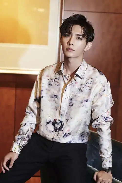 炎亚纶 - 堆糖,美图壁纸兴趣社区