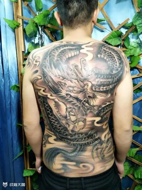 满背龙_纹身图案手稿图片_华生的纹身作品集