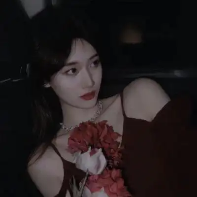 女生头像高清超清御姐图片 超美丽好看的女生气质头像大全_女生头像