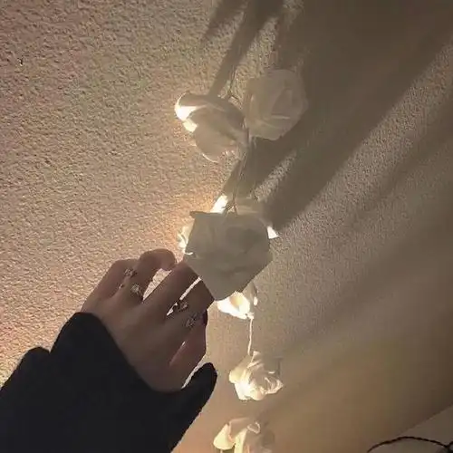 高冷朋友圈背景图 头像