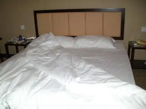 床很柔软的,躺着睡爽