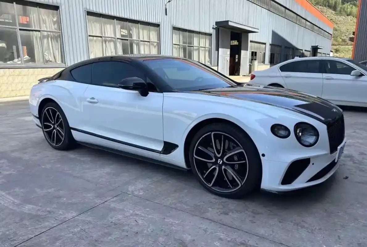 个人出台最美轿跑宾利欧陆gt.21款,21年10月份上的牌, - 抖音