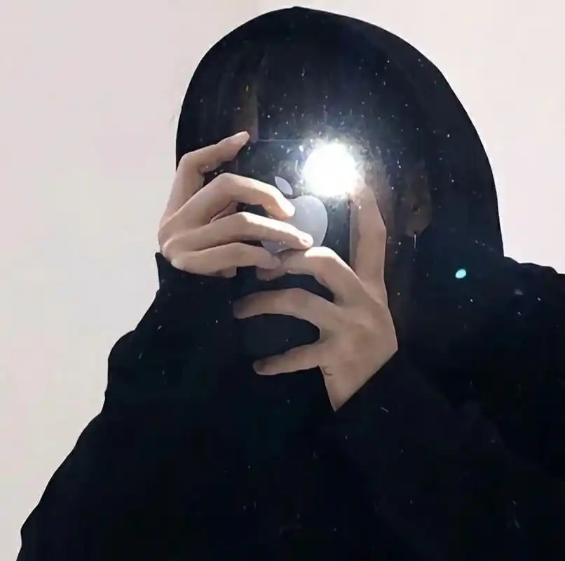 真人男生不露脸头像 真人男生头像不露脸 私信可取原图