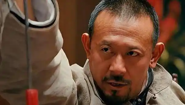 有种"大变样"叫姜文结婚,老婆周韵没啥改变,而他却让人意外