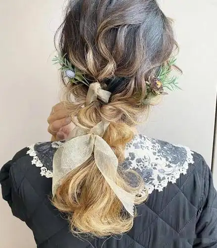 少女编发12款编发教程让你新年出游美美哒