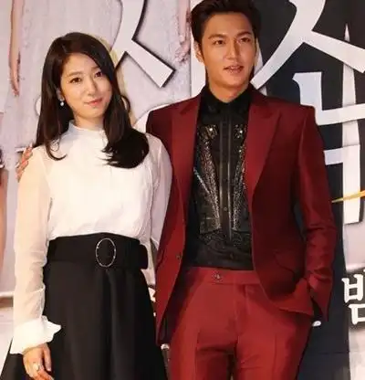 朴信惠,李敏镐大受欢迎 韩星比拼十年磨一剑