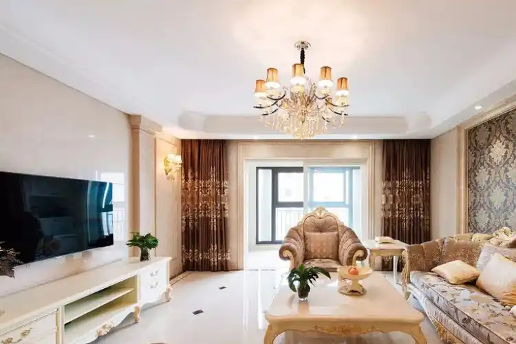 客厅墙面这样装,非常漂亮,一看就很有档次!