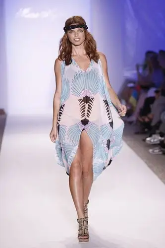2010迈阿密泳装时装周:mara hoffman