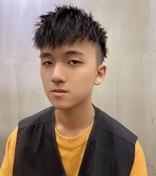 男生寸头发型有哪些?寸头适合什么人剪?-图1