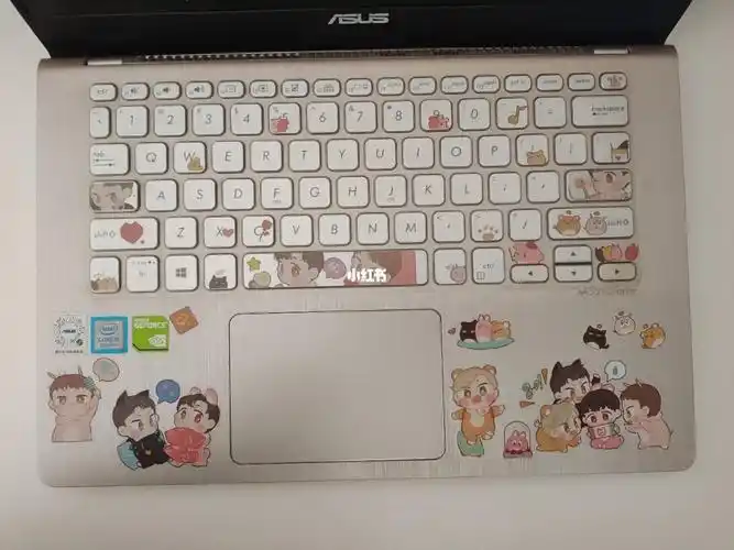 不会咕卡就咕个键盘吧