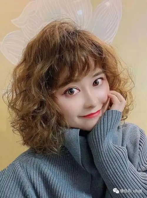 2021高人气烫短发最好看