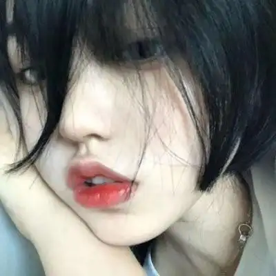 最新精选气质网红小姐姐微信头像