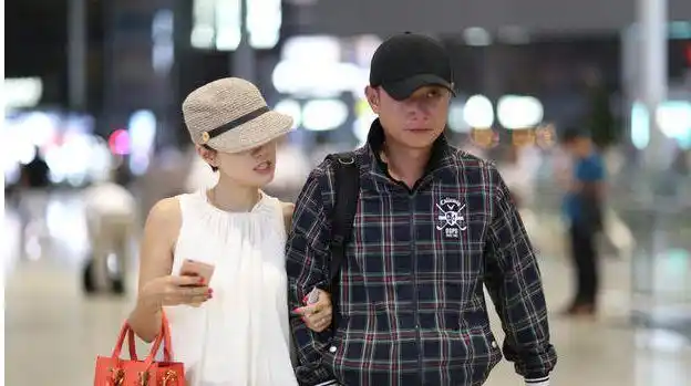 姚笛的老公婚纱照 姚笛富二代男友高杰是谁身份怎么认识相差几岁