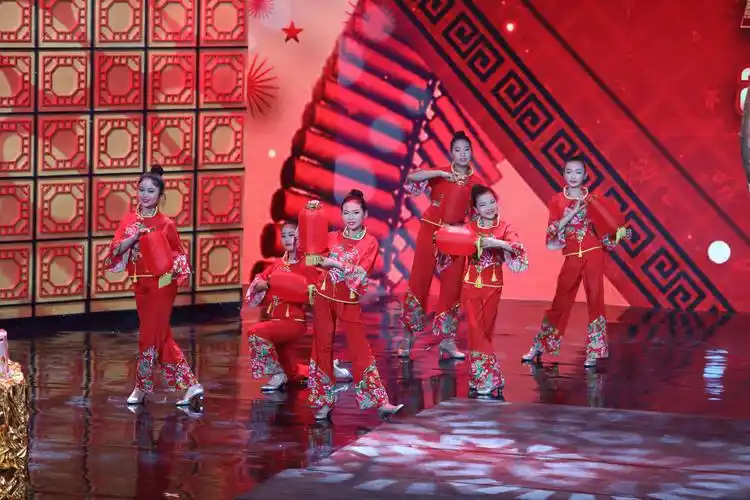 cctv-7农民工春晚全记录