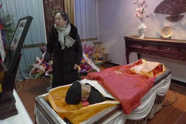 天津二舅(二叔)2019年1月17日葬礼津唐亲人吊唁告别照片