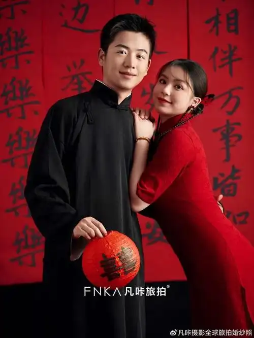 看起来很贵75统一全家审美的喜嫁旗袍婚纱照