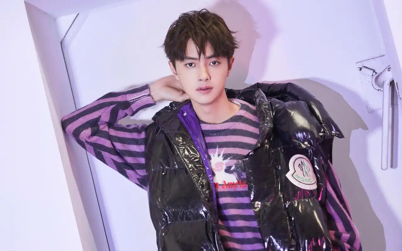 官鸿帅气写真图片桌面壁纸,大陆明星,个性,时尚,帅气,帅哥,演员,帅哥