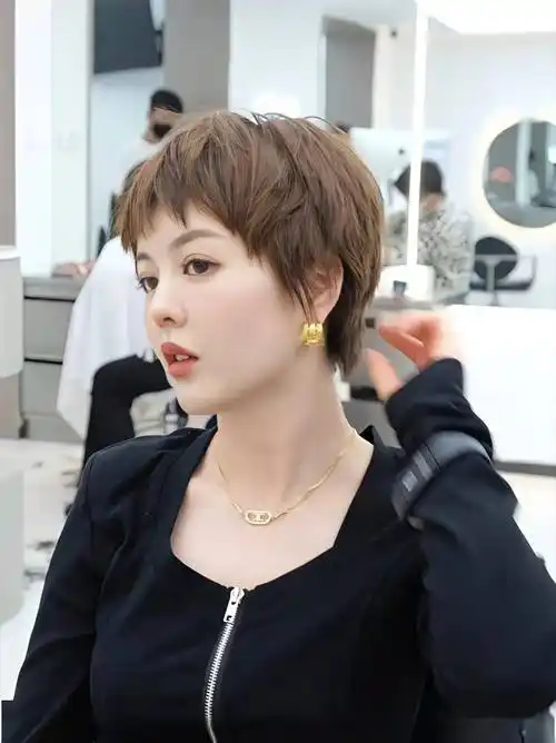 2023发廊最热"剪豁了精灵超短发"_发型_时尚_侵权