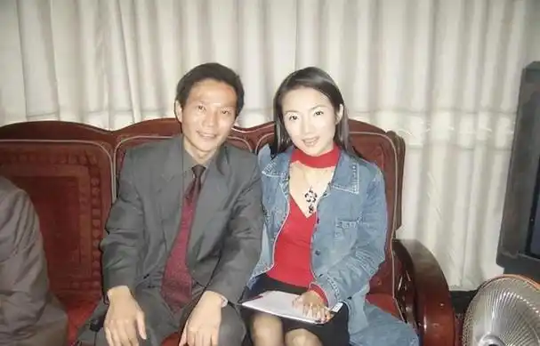 管彤:我这辈子最不后悔的决定,就是在42岁高龄为普通老公生儿子