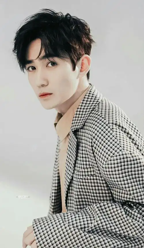 帅气朱一龙超清壁纸图片你是我的小龙龙