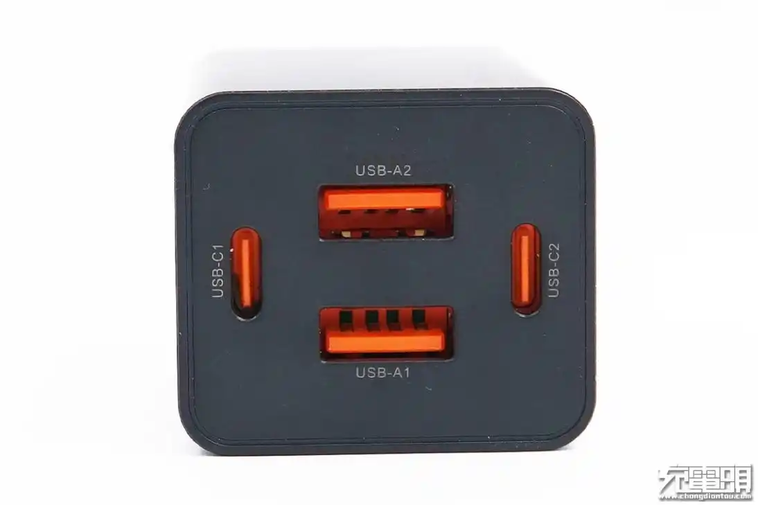 成双成对,比翼双飞:飞频四口pd快充深度评测 – 充电头网