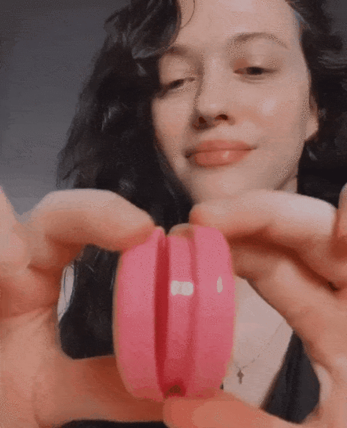 破产姐妹max订婚靠36e胸睡51个高富帅私密现场照流出新姐夫hold得住吗