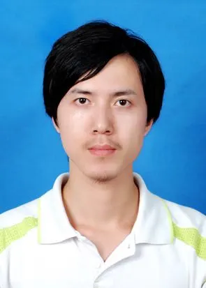 求大神帮忙ps个正装照,照片背景要白底的,小二寸照片!急用!