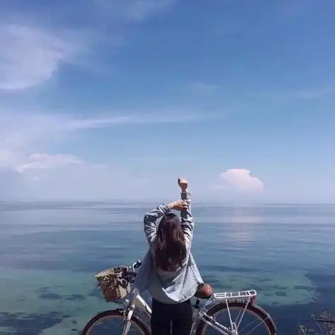 唯美背影女生头像by浅唱低吟