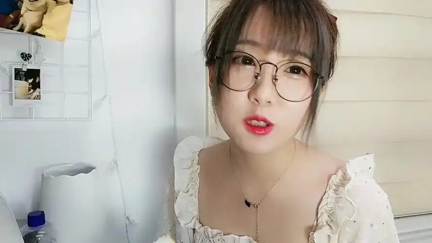 22 在视角姬家和狗团子直播 无弹幕版