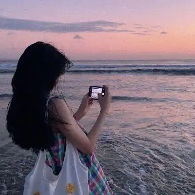 高冷氛围感不露脸女头_女生头像_我要个性网