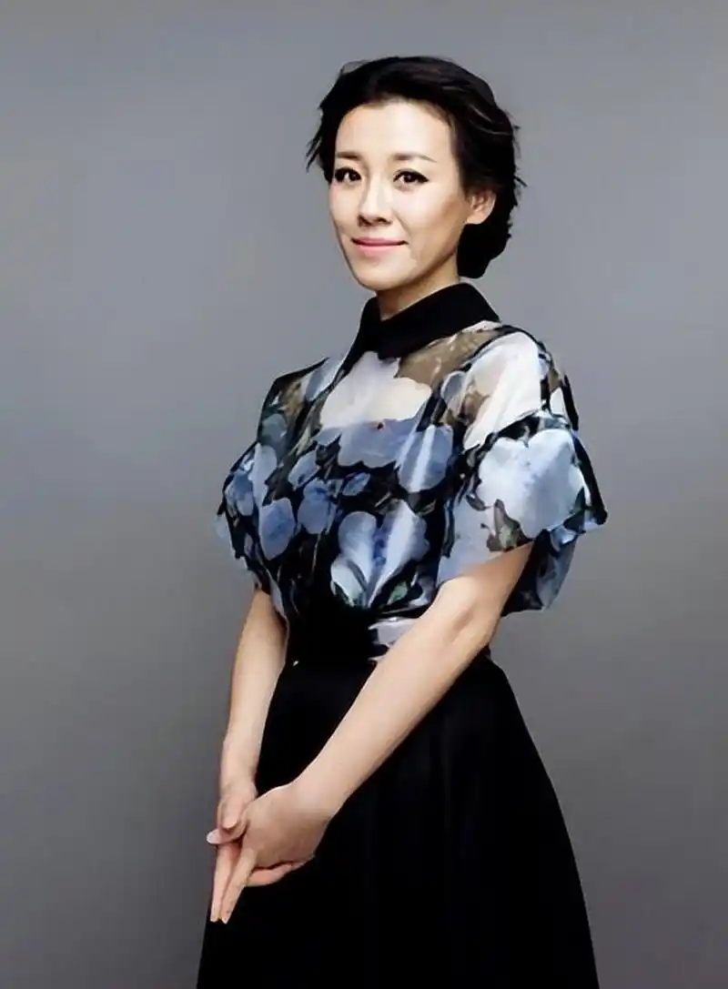 演员刘琳:要爱情不要事业,被名导抛弃,转身下嫁穷小子,刘琳是如何走上