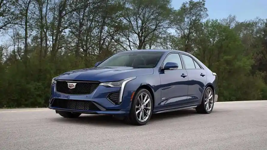 买宝马3系差钱的关注,看完直接不看1系,凯迪拉克ct4 原版体验