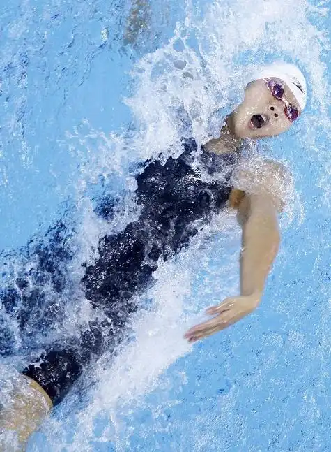 中游体育:四种泳姿能轻松长游的技巧 呼吸篇