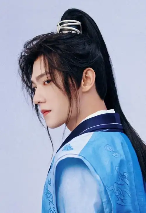 杨洋新古装造型有多绝