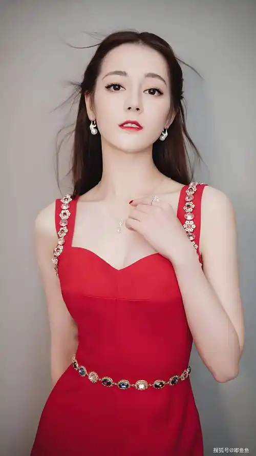 迪丽热巴这身材,究竟谁顶得住嘛!